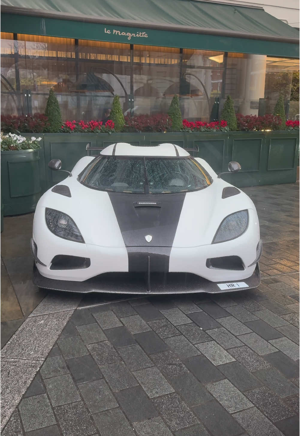 Insane spot 😳😳😳 #koenigesgg #agerars #agera #spotsbyalexx #careditsounds #blowthisup #rare #fyp #carspotting #londoncarspotting #CapCut 