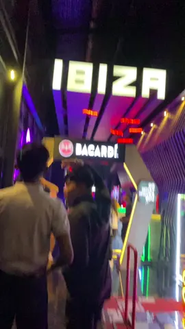 buat bahan SW kalian🤣#fyp #trend #ibizasurabaya 