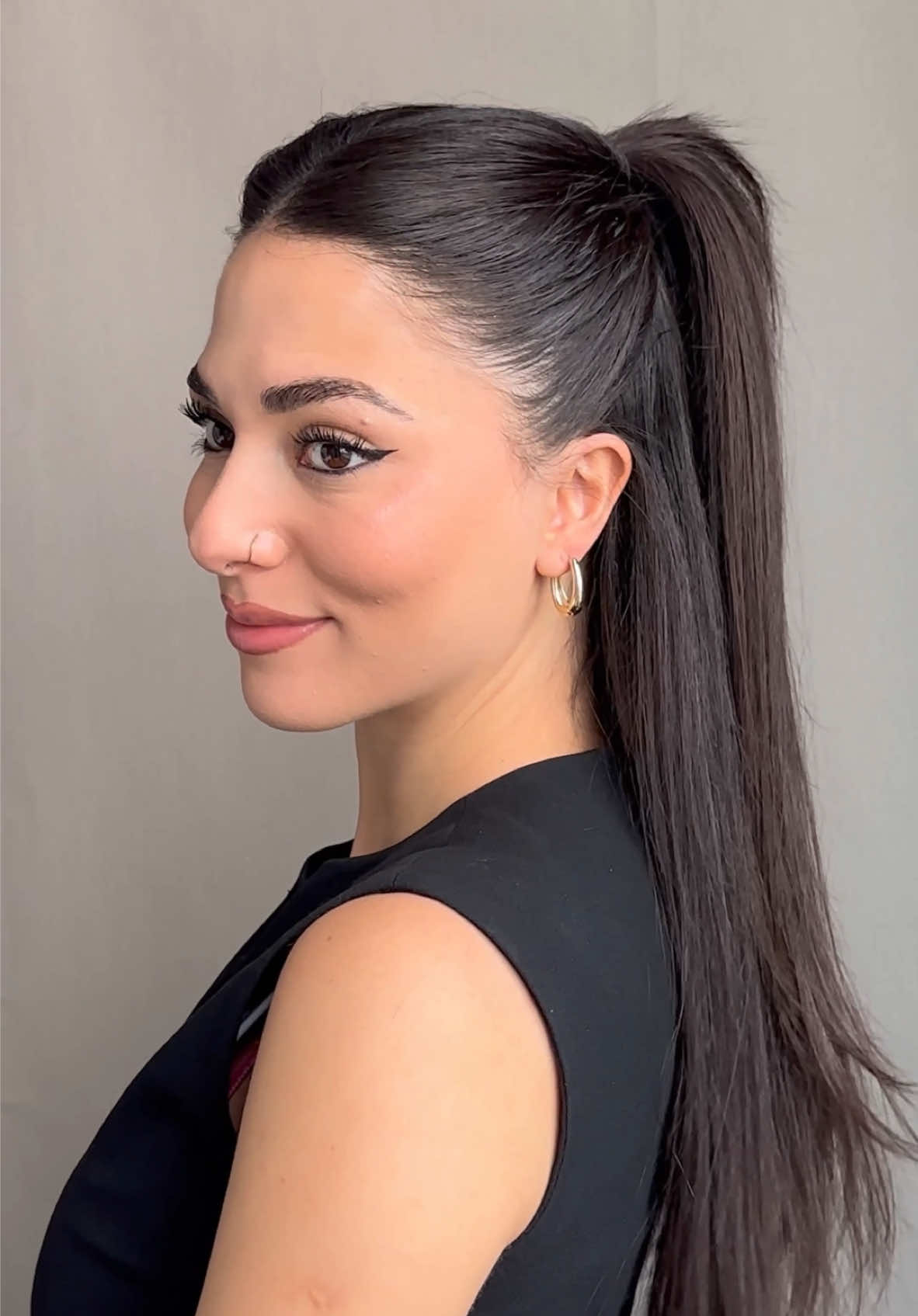 Easy Half Up Hack 😍✅ #hairstyletutorial #hairhack #hairideas #hairtok #hairtutorial #hairinspo #hairinfluencer #contentcreator #halfuphalfdown #hairtrends #howto 
