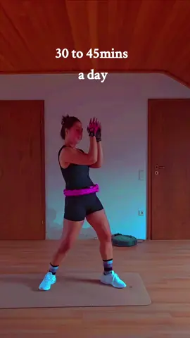 Home Fitness #hulahoopfitness #smarthulahoop #hulahoop #Fitness #fifnessmotivation #germany #germany 