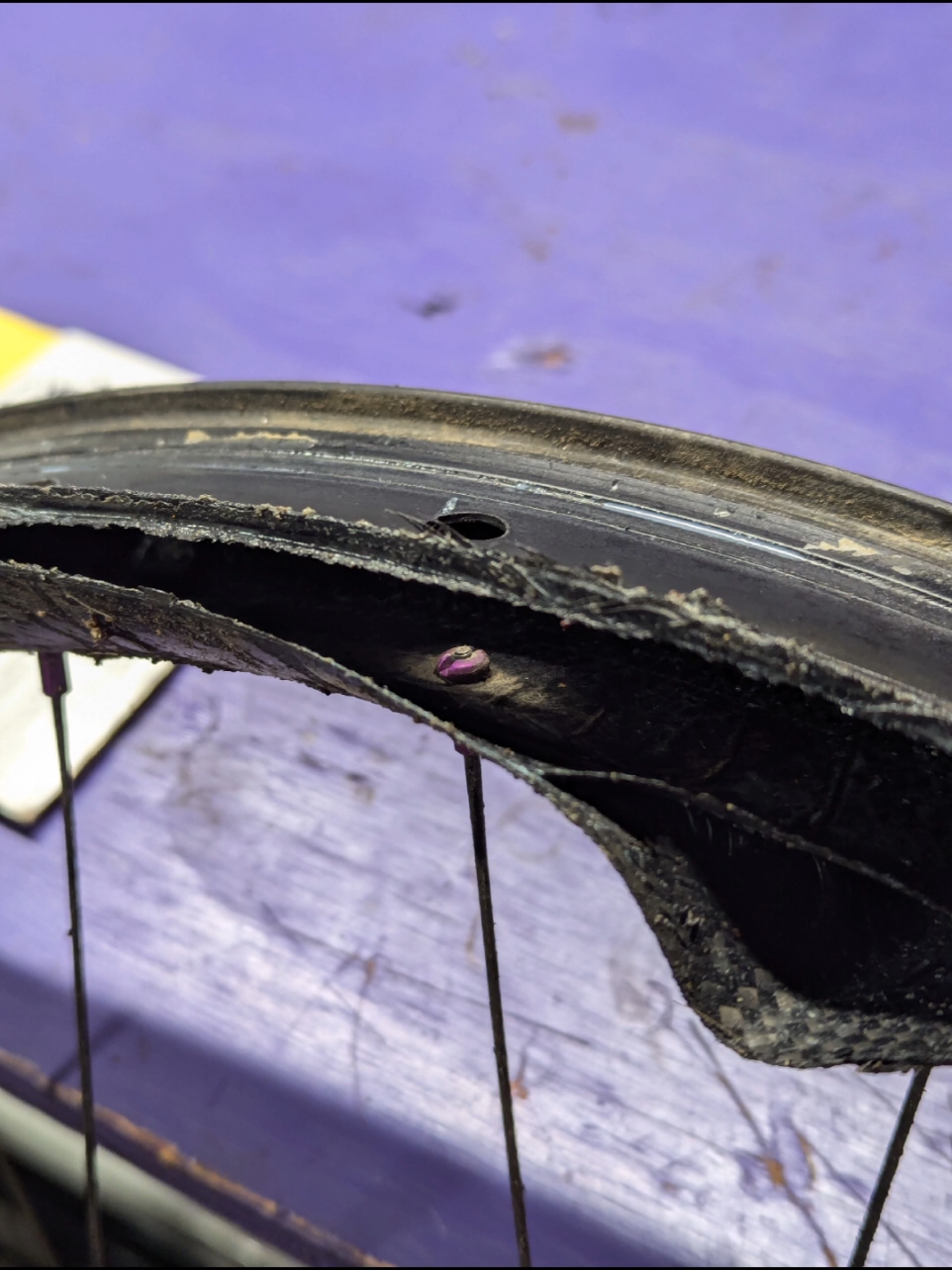 Carbon wheel explosion!  #mtblife #carbonwheels #downhillmtb #emtb #trekbikes 