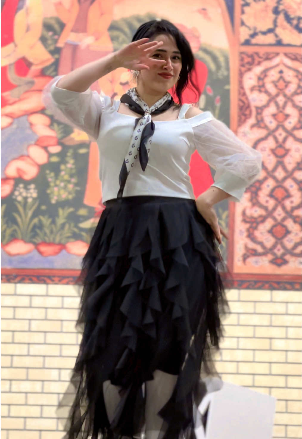 #رقص #رقصه #رقصنده #الراقصة #دبی #دبی🇦🇪 #دبی_امارات #امارات #اماراتی #اماراتی🇦🇪 #ایران #ایرانی #ایرانی_تیک_تاک #ایران🇮🇷  #dance #dancer #dancewithpubgm #dancechallenge #dancers #dubai #dubai🇦🇪 #dubaitiktok #emarat #emarati #emarati🇦🇪 #global #globalvillage #globalvillagedubai 