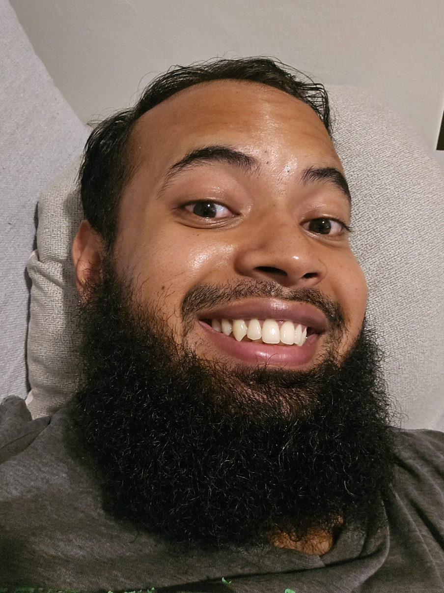 He is invested😂  #brothers #thevampire #tvd #Netflix #binge #comedy #fyp 