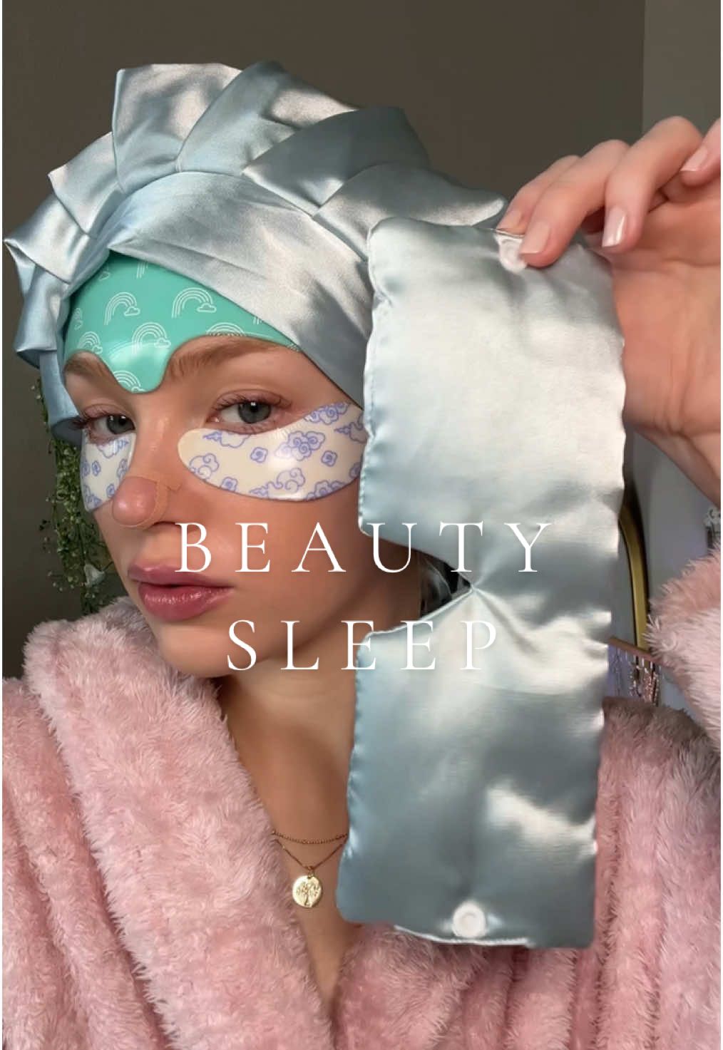 Replying to @Bunni ☁️🍓✨️ protect your hair and your beauty sleep ✨💕 #morningshed #antiaging #antiagingskincare #frownies #botox #wrinkles #finelines #smilelines #elevenlines #frownlines #antiagingtreatments #nosetape #antiagingproducts #skincare #retinol #tretinoin #sleeproutine #facepatches #eyemask #heatlesscurls #satinbonnet #eyemask #sayineyemask #overnightcurls #youthfulskincheck #mouthtape 