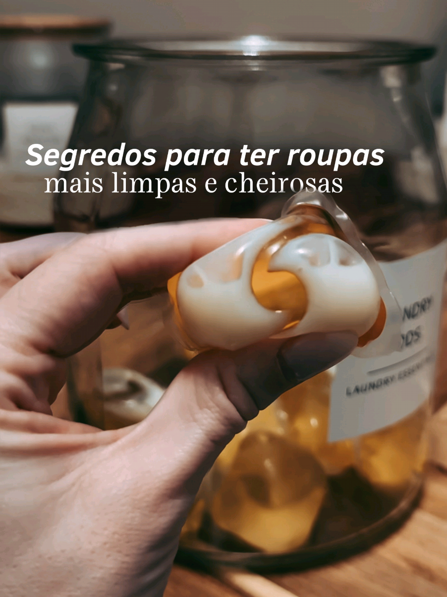 🚨Os links de cada item estão disponíveis no link que está fixado na minha bio-basta pesquisar pelo tema do vídeo! Top produtos para deixar suas roupas bem mais limpas e cheirosas🧺 #lavanderia #comprinhasshopee #apartamento #dicasdecasa #roupas 