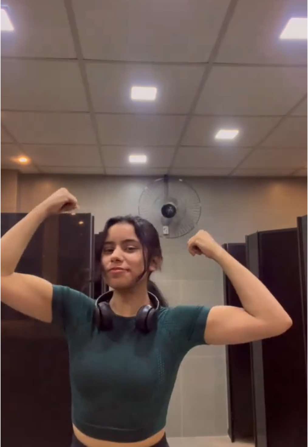 Eis que a academia da os primeiros sinais … jkkkkkk 