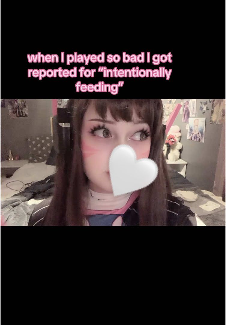 Did this already but had to redo it in my Dva cosplay :3 #overwatch #dva #cosplay (also it’s not real Tik tok please)