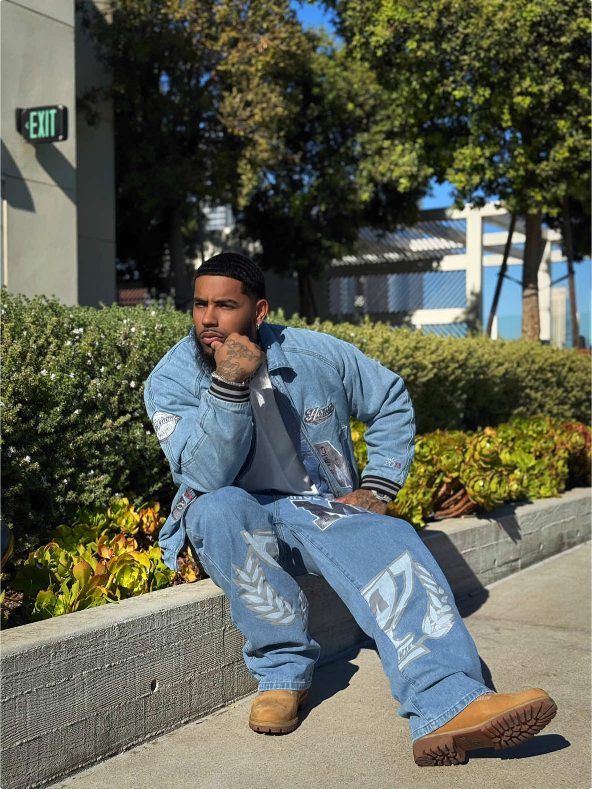 Don’t call my phone not making cents . @boohooman @boohoo 