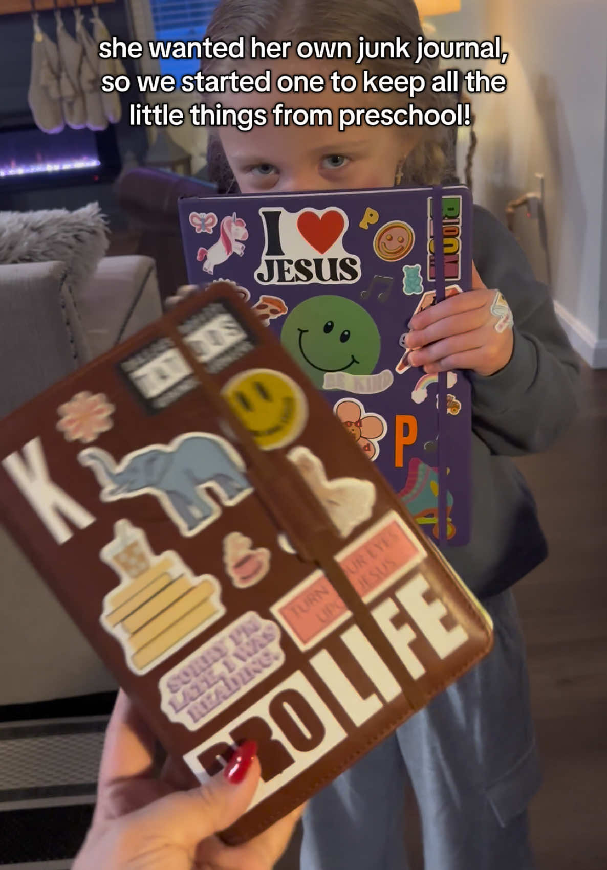 junk journaling with my girl 🥹 #junkjournal #daughter #scrapbooking 