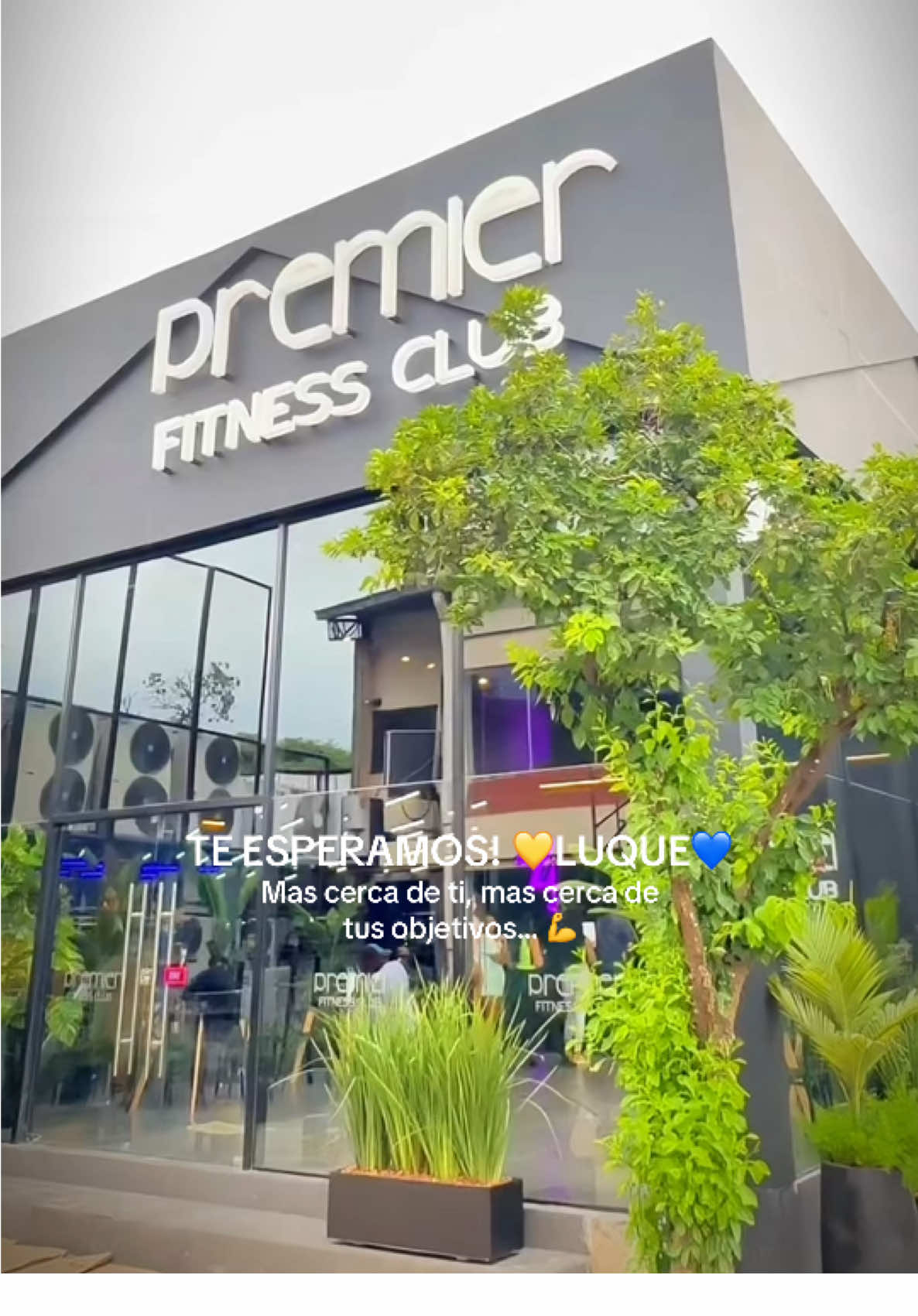 💥 ¡Llegó el día! 💥 Hoy inauguramos nuestra nueva sucursal de Premier Fitness Club en Luque. Un nuevo espacio donde tus metas se hacen realidad. 💪✨ 📣 ¡Aprovechá los precios de pre-venta y empezá a transformar tu vida hoy mismo! ✅ Horarios: Lunes a viernes: 05:00 - 22:00 Sábados: 08:00 - 20:00 Domingos: 09:00 - 13:00 📍Dirección: Cerca de la Doble Avenida Principal, frente al cementerio, ex supermercado Andrea Lucia, Calle Cerro Corá casi Humaitá. 💬 Tu mejor versión comienza aquí. ¡Te esperamos! #PremierFitnessClub #Luque #Fitness #GymLife #asuncion #paraguay #lifefitness #gym #GymTok #inspiration  