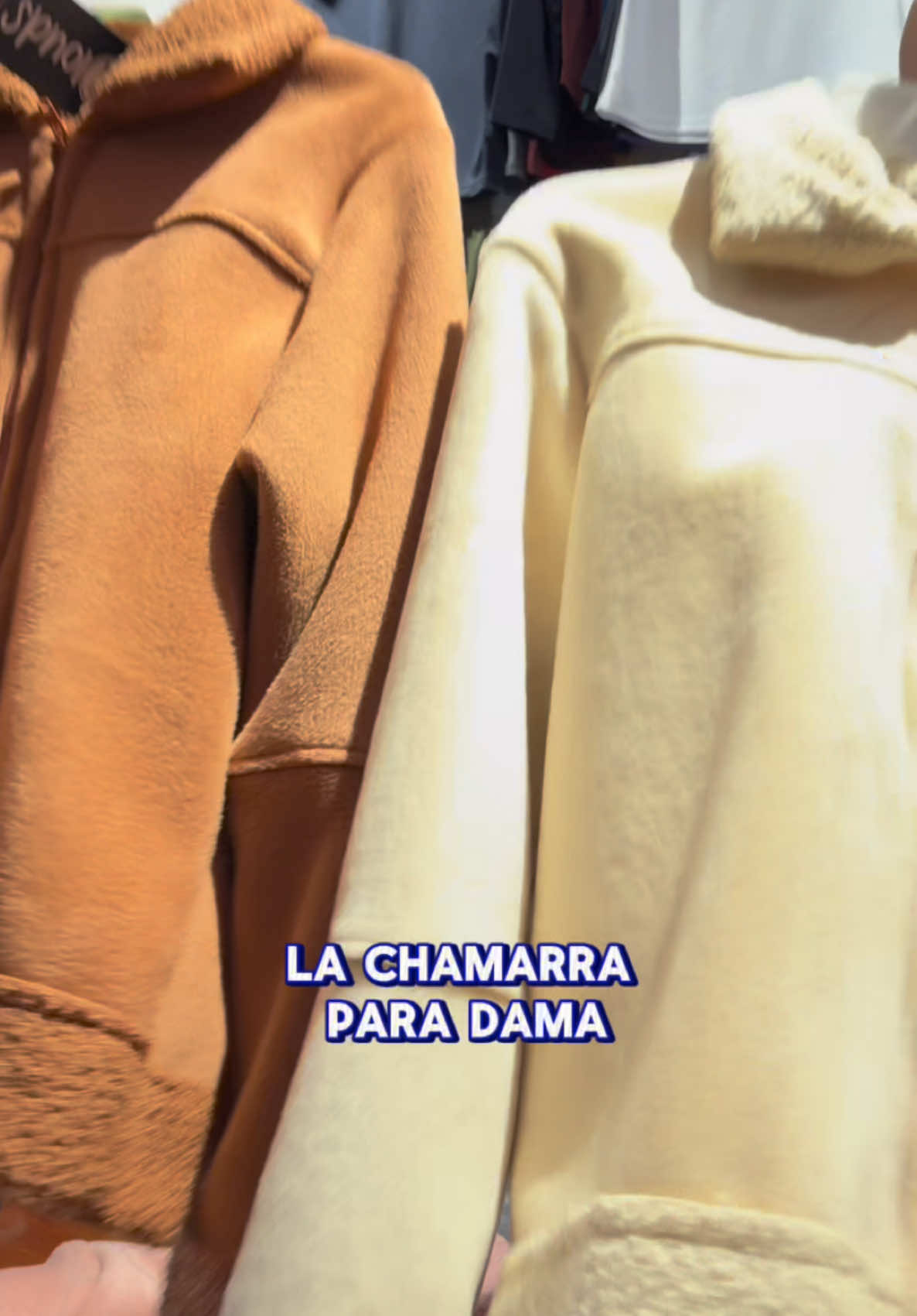 Chamarras con borrego 🐑 Comenta “borrego” para más información 👇🏼 #chamarras #borrego #proveedores #ropamayoreo 