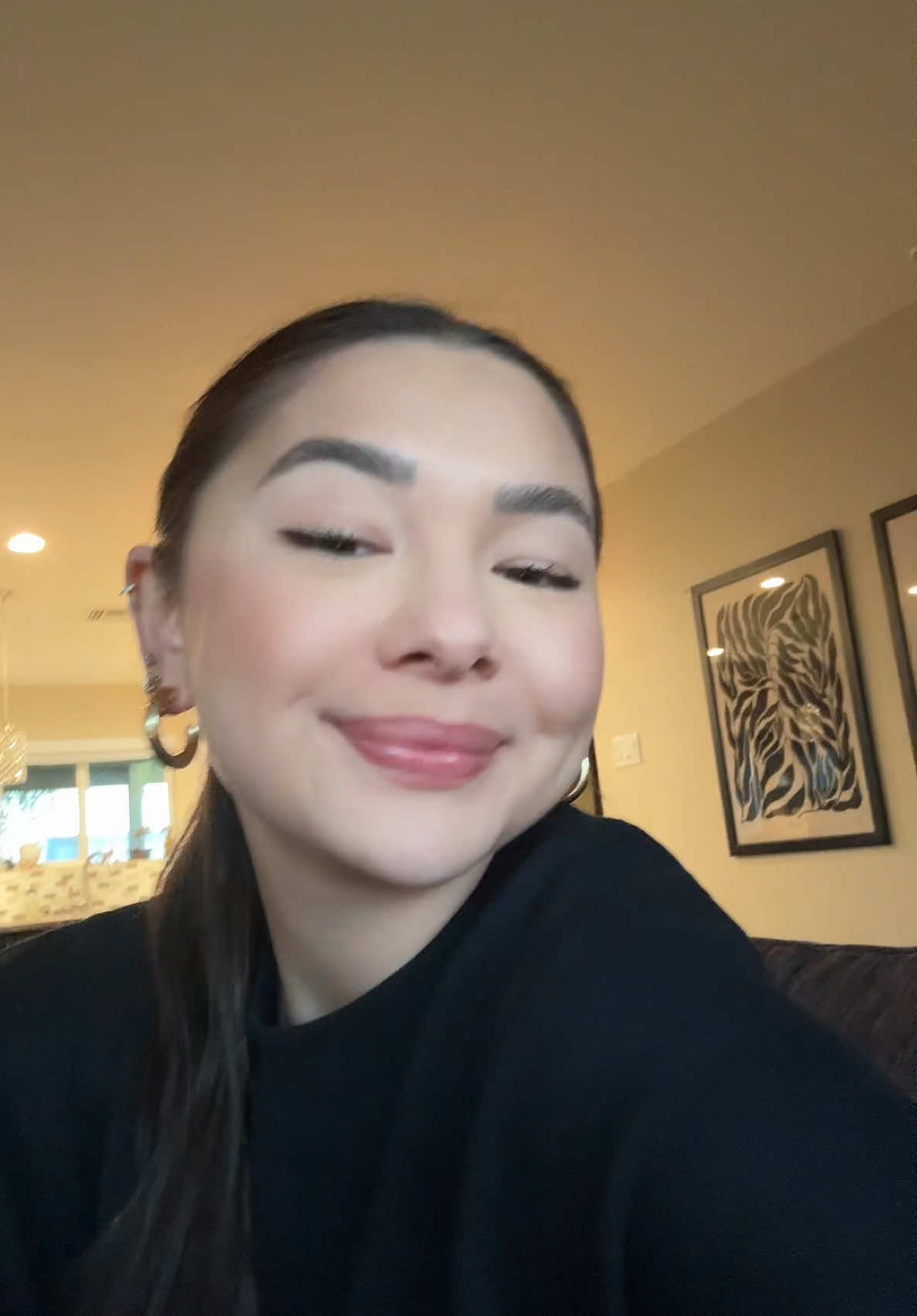 Here are my secrets I’ve been holding in on being confident :) hope this helps 