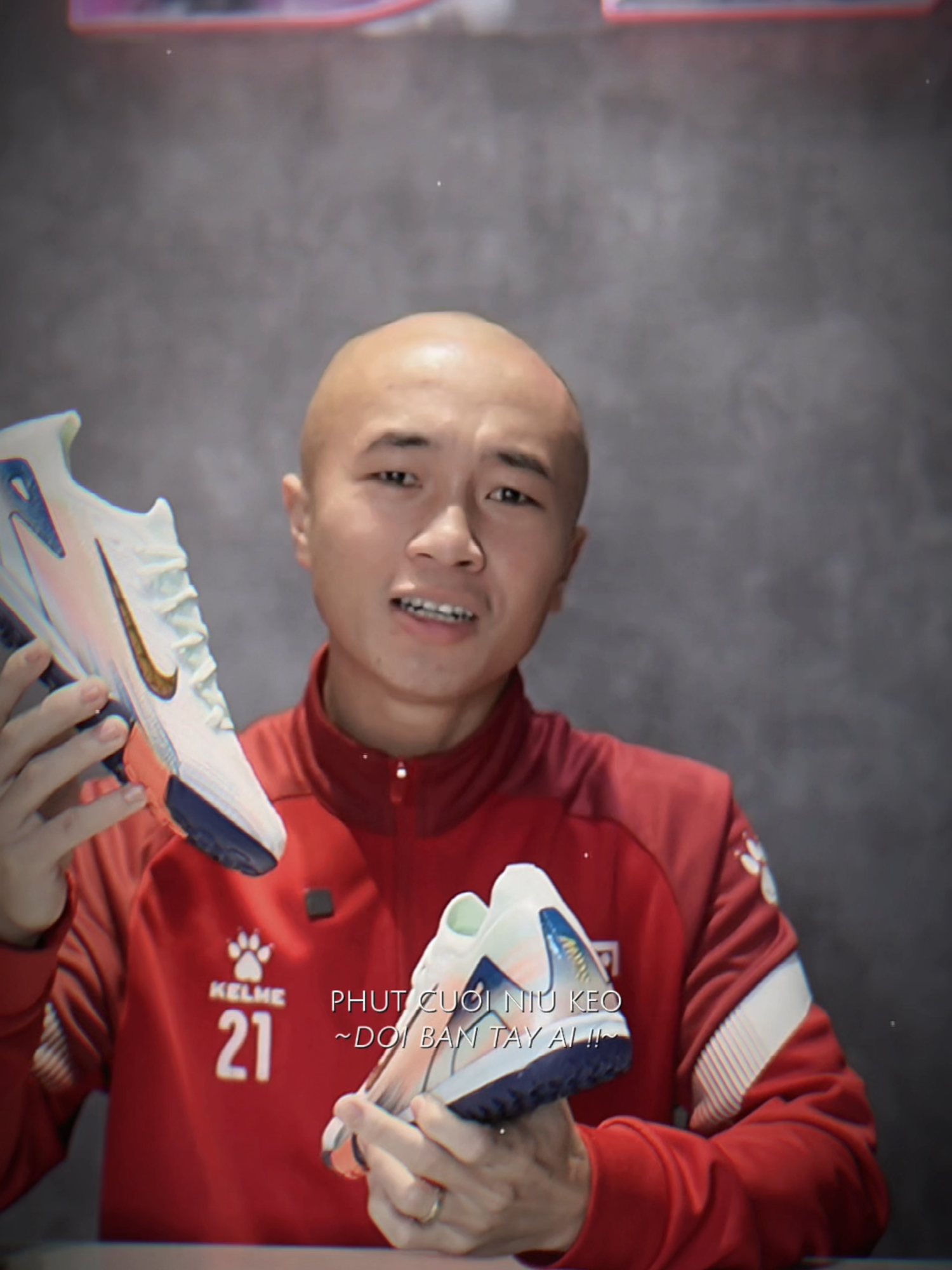 Trên chân mẫu giày Vapor r9 #dinhlucsoccer #dinhlucreview #xuhuong #xuhuongtiktok #giaybongda #vapor