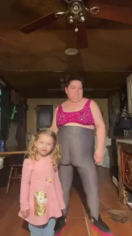 SHE GOT A FRONT BUTT LMAOO #funnyvideo #tiktokindia #tiktokshop #reelsfb #tiktokmademebuyit #funnymoments #kaicenat #ishowspeed #2025 #mattrife #theovon #adinrosssus