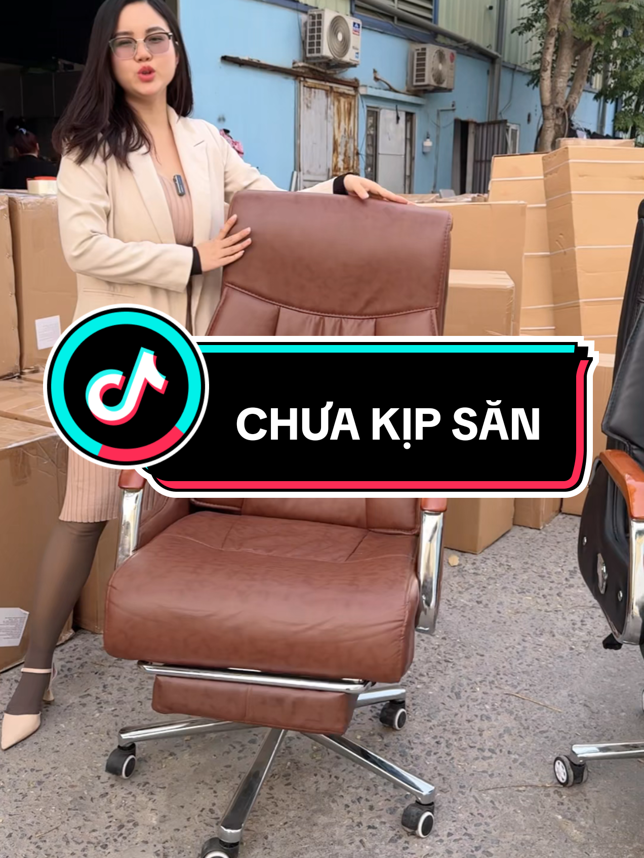 Ghế Giám Đốc FUJIKO OFFICIAL model 9900 - Ghế Văn Phòng Bọc Da Cao cấp cùng nhiều tính năng kết hợp Massage 3 chế độ #ghevanphong #ghegiamdoc #ghemassage #xuhuong 