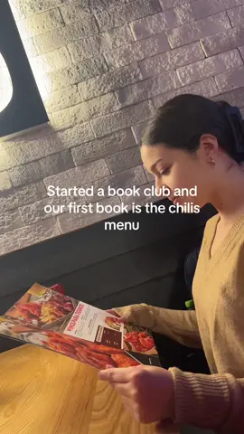 The best book club 🤣 #chilis @Chili’s Grill & Bar 