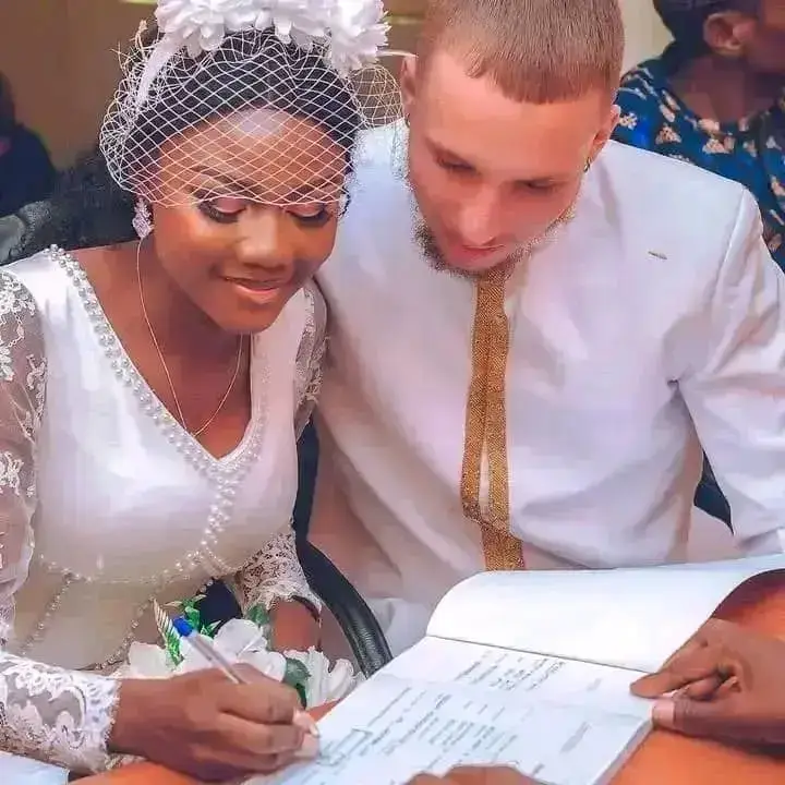 Nous formons des meilleurs couples au monde entier 💯L'agence matrimoniale international vous met en contact avec l'homme de votre choix. Le suivie est fait jusqu'au mariage 💒💒💒💒.. Amour ~ Afrique ~Camerounaise ~congolaise ~gabonaise ~ ivoirien ~senegalaise ~centrafricaine ~africaines ~sudafricaines ~togolaise   ~comorienne  ~ Burkina  Faso~Madagascar ~malgache