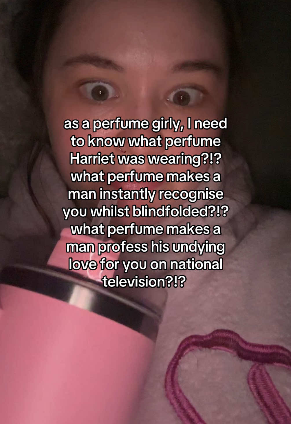 what perfume do we think @harribby was wearing girlies?!? comment your most intoxicating, exhilarating MIND BLOWING perfume recs below!!!  @Saffron Barker @libbywhitehousee as her besties I feel it’s your duty to let the girlies know what her signature perfume is hahahaha  Inspo: @Ema Lily Crampton  #perfume #perfumetok #LoveIsland #loveislandallstars #harrietblackmore 