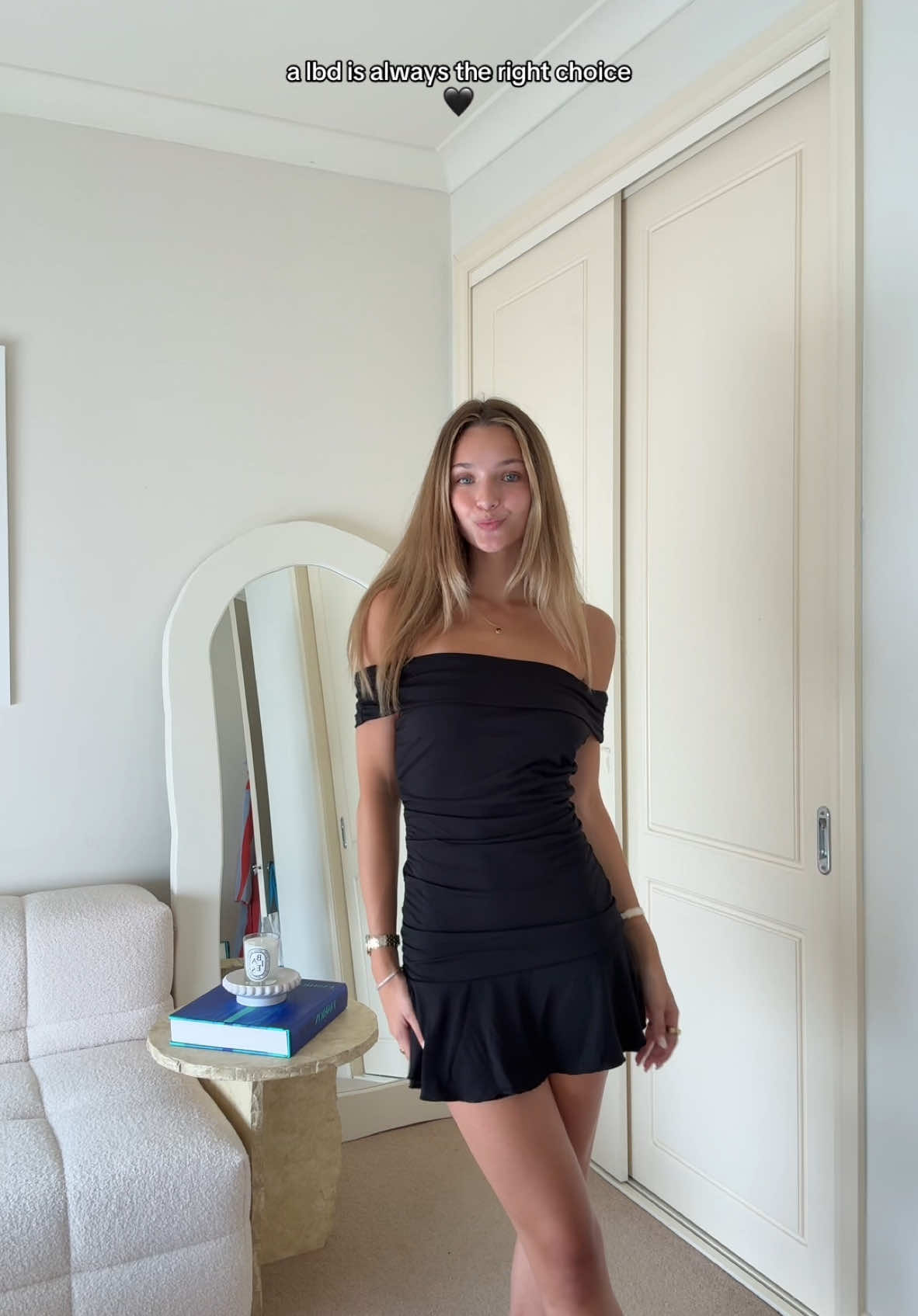 A LBD is always the way to go, this one is from @Glassons 🖤 #OOTD #fitcheck #lbd #glassons #gifted 