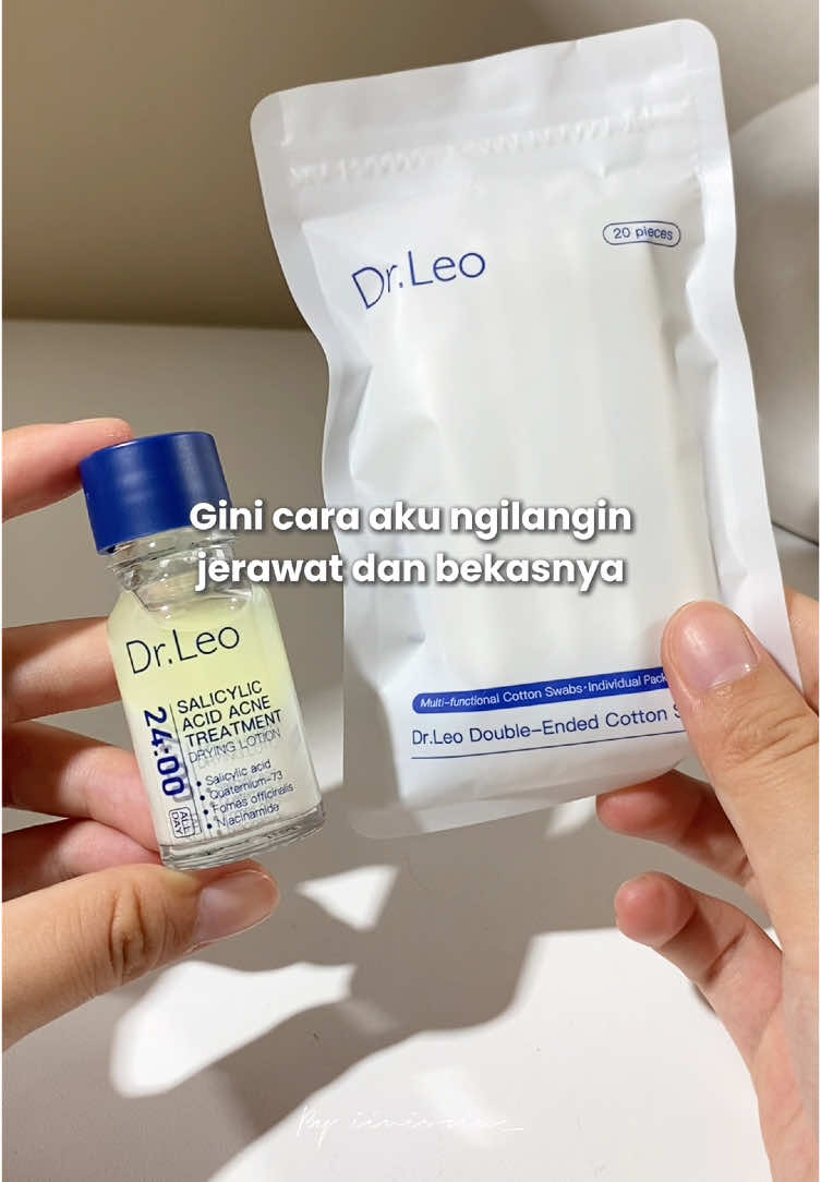 Jerawat cepat kering dan bekasnya memudar dengan Dr. Leo Acne Drying Lotion! Cuma 1-14 hari, kulit lebih halus dan bebas jerawat. Hasil bisa berbeda tergantung tipe kulit.  #drleoid #drleoid #acne #acnebuster #acnesolution #acnetreatment #skincare #fyp #pimple 