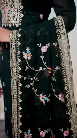 #SAMA28 #colorsavailable #mirrorworkdress #goviral #mauritius🇲🇺 #fashionzone #viralvideos 