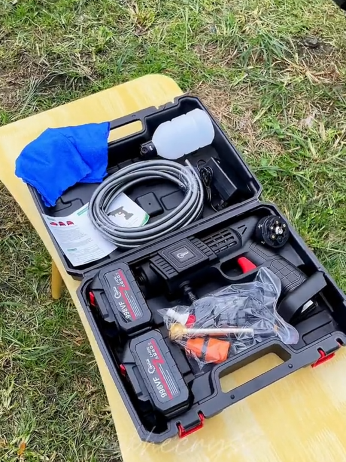 YOLOTOOL #cordlesspressurewasher #carwash #pressurewasher #rechargeable #motorwash #foryoupage #fyppppppppppppppppppppppp #motorsiklo #pressurewasher