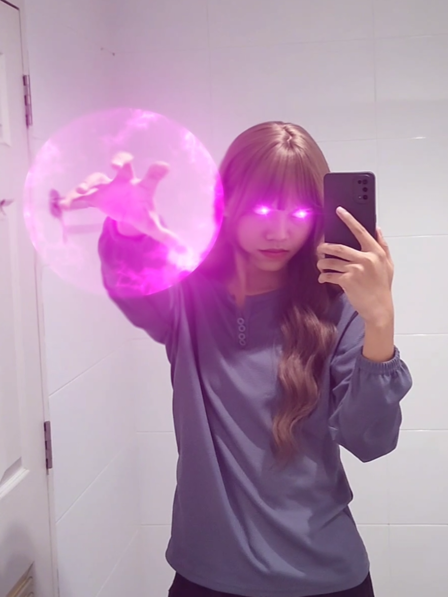 and u love me 🤩 💞  #ben10alienforce #gwen #gwentennyson #magic #luckygirl #power #gwenpower 