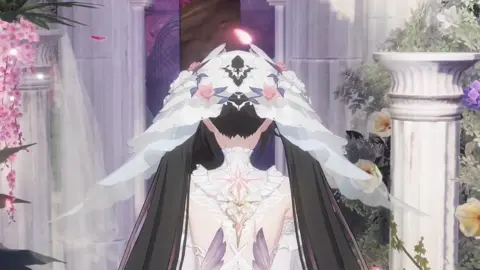 bruh commandant becomes the bride #punishinggrayraven #pgr #luciapunishinggrayraven #luciapyroath #grayravencommandant #kurogamespunishinggrayraven #kurogames 