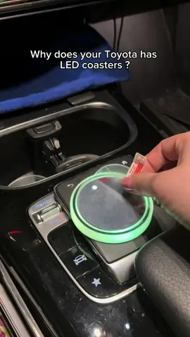 Best car decor 🌚🌙 #cargadgets #carcommunity #caraccessories #fypシ゚viral #giftideas