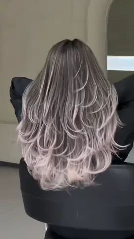 奶🥛白灰balayage真的超级爱🩶🤍 #巴棃晝染#香港染髪 #髮色 #ocdep #balayage #gl染髮系统