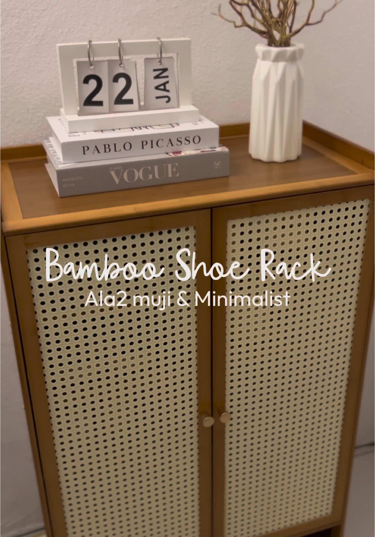 Finallyyyy i got my Bamboo Shoe Rack🥹✨Sesuaila dgn citarasa saya, design pun minimalist colour natural. Worth it to buy!!💗💗   Harga berbaloi and byk lagi pilihan size rack ni😚  #bambooshoerack #rakkasut #homedeco #rumahminimalis #foryou 