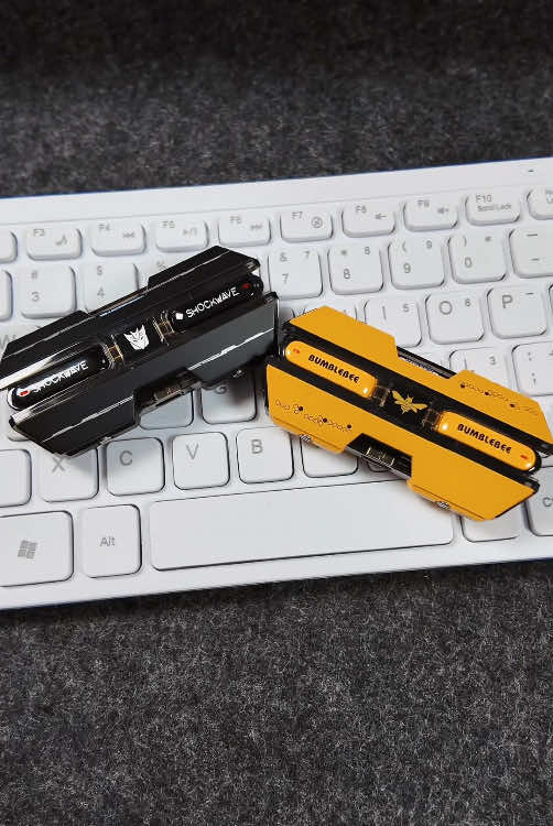 Highly recommend these Transformers TF-T01 headphones !!! Great sound quality and cool look !!!! 🤩🤩#tiktoksummersale #earbuds #earbudsviral #transformers #foryou #headphonechallenge #headphones #headset #earphones 