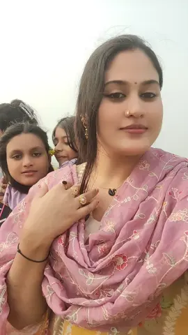 রূপের ঝলকে চোখের পলকে কেরেছো মনটা আমার #jaan🖤🥀 #bd #tektokar #official #viral #bangladesh🇧🇩। 