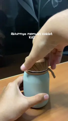 Akhirnya nemuin coklat yang sama persis kaya di KAI #fyp #fypシ #kokona #kokonaamanda #coklatpanas #tumbler #tumblerantitumpah #tumblertahandingin #nrl🕊 #nrl #nrltumbler 