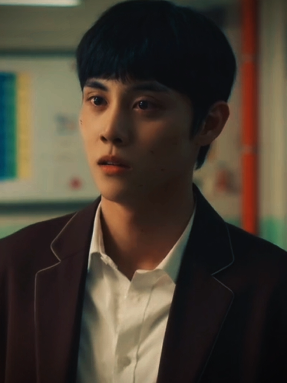 It's just 2 episode so far but I already love them so much 😭 Gamin, please protect our Sehyeon     The way he showed his true colors when someone ruined and destroyed his friend's notebook and took revenge for him for almost k*ll*ng him the day before 🥹 The title is Study Group, this is a new Korean Friendship drama with action and comedy genre, oh it reminds me of WHC1 & HSROAG #studygroupkdrama #스터디그룹 #hwangminghyun #leejonghyun #bromance #koreandrama #studygroupedit 
