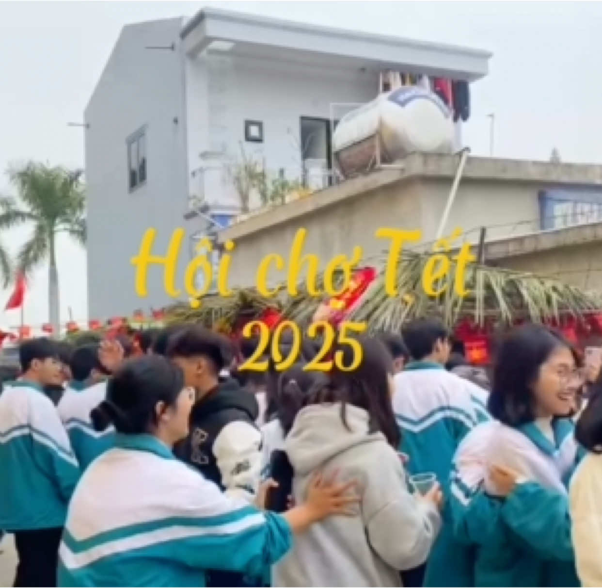 Không khí Tết đã tràn ngập trường THPT Lê Quý Đôn NĐ 😍 #xuhuong #viral #lqdvoice #tet2025 