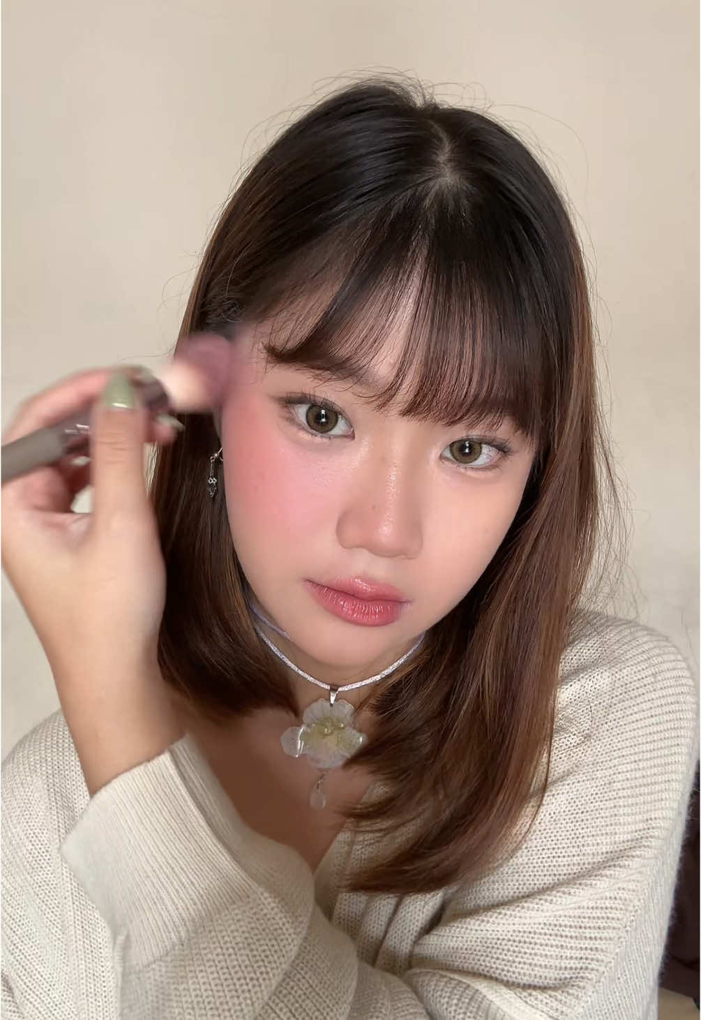 pretty sure you can already guess what my fave makeup product is… 😆❤️ #cheekyblush #blushtoimpress 