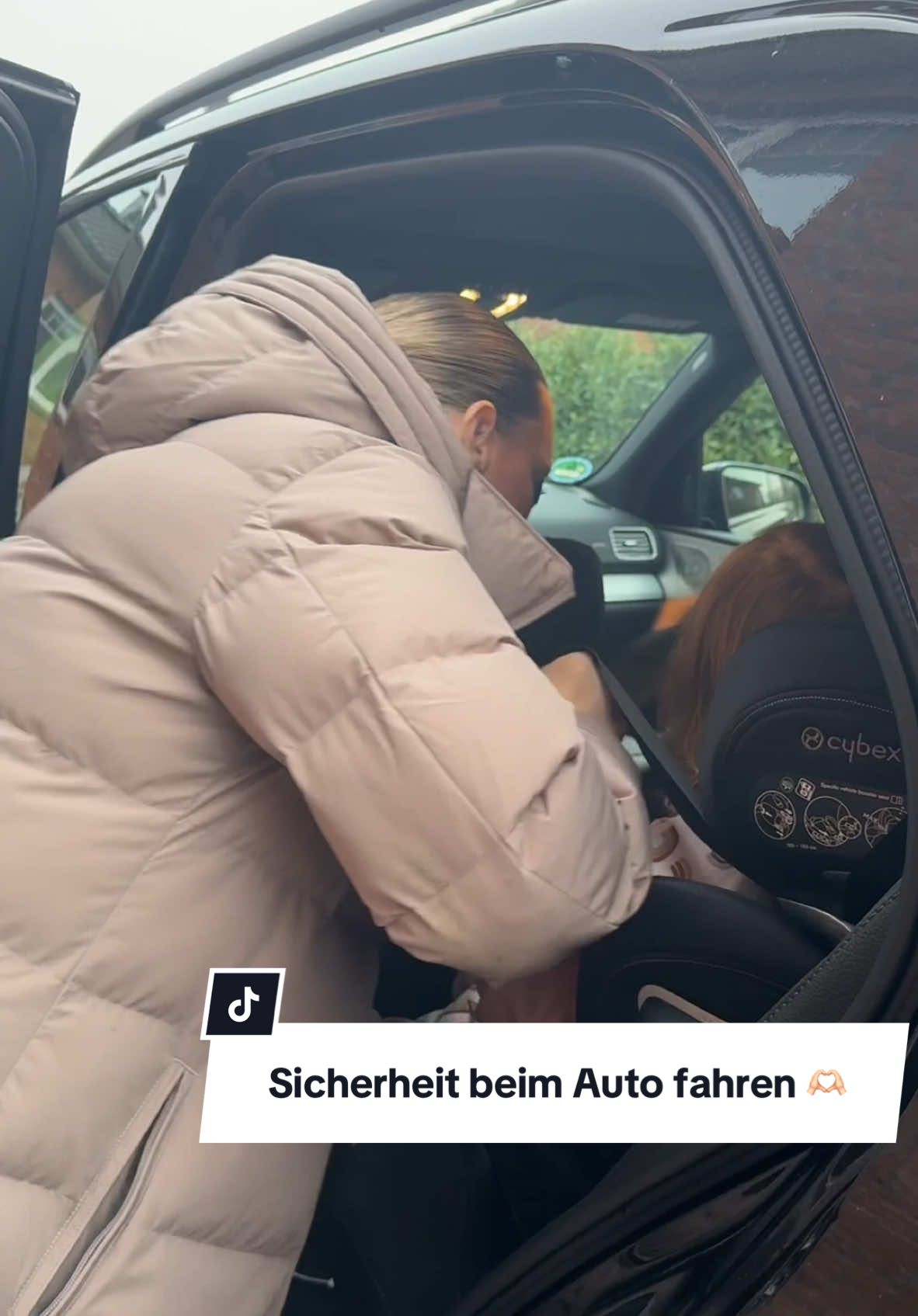 Anzeige|Für noch mehr Sicherheit im Straßenverkehr. 🫶🏻 Hol auch du dir deinen @OOONO Co Driver um auf jede Gefährdung auf der Straße vorbereitet zu sein. 🚗⚠️  Entweder auf Amazon oder direkt bei Ooono.com #ooono #sicherheit