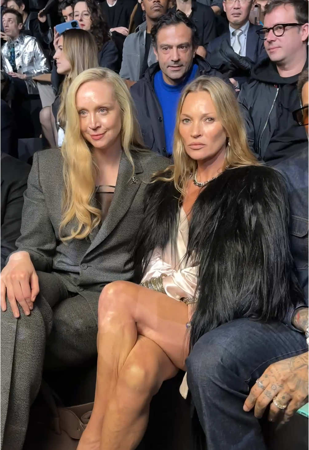 #KateMoss e #GwendolineChristie allo show autunno/inverno 2025-2026 di #DiorHomme