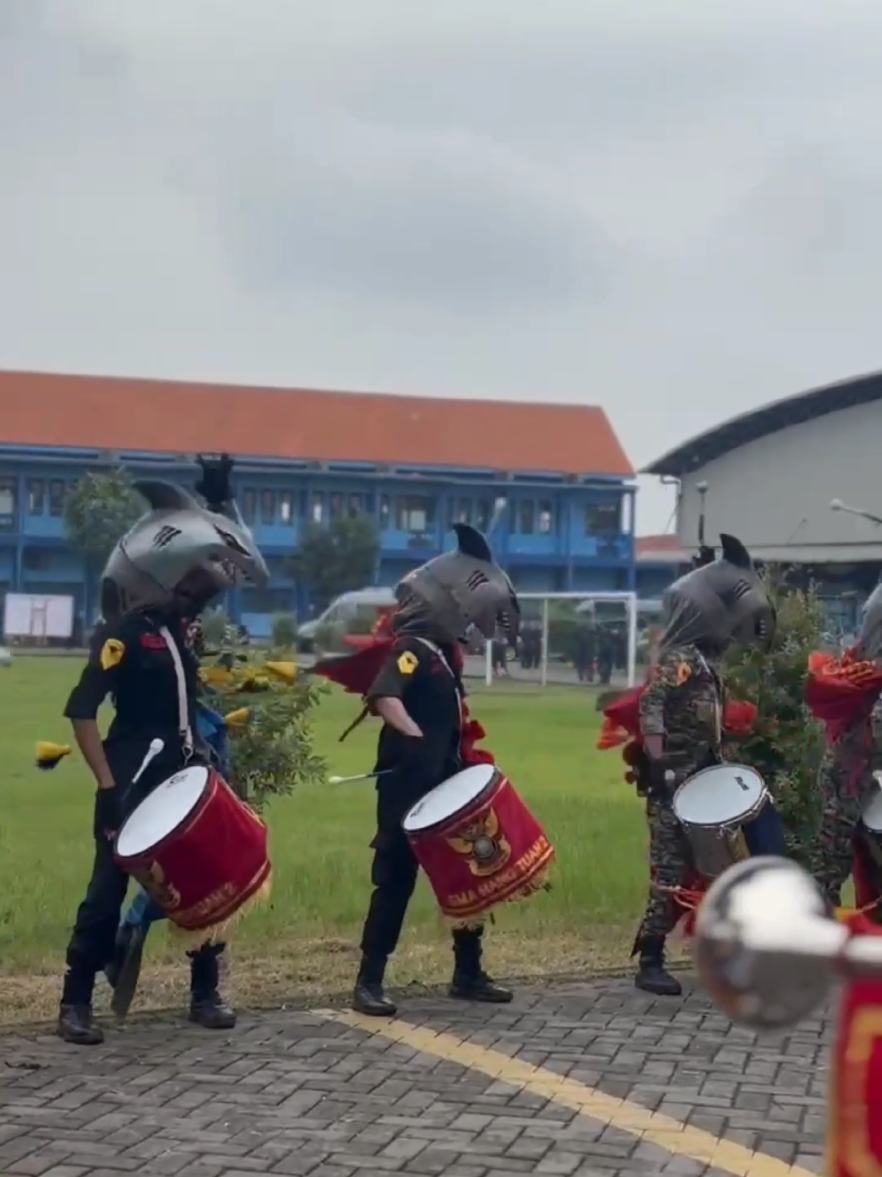 dance shark🦈#taruna #tenor #foryoupage #foryou #hangtuah 
