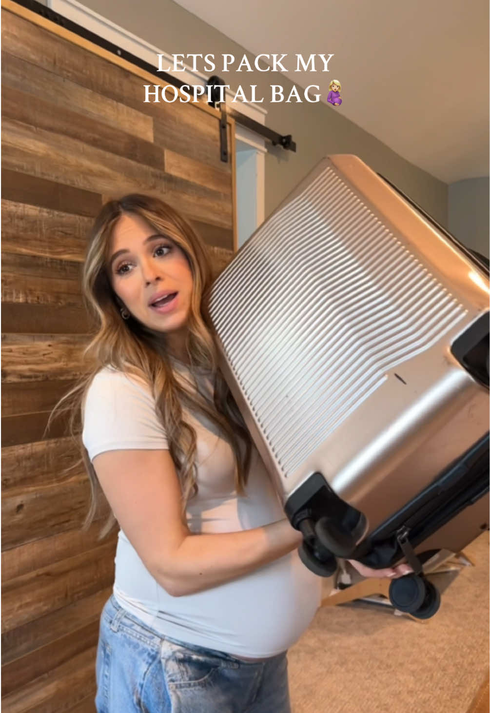 Ahhh can’t believe we are here again! Making sure I’m prepared  Incase baby boy wants to be like his sis and come early! #pregnant #pregnancy #3rdtrimester #hospitalbag #birthessentials #postpartum #packmybagwithme #MomsofTikTok #momlife 