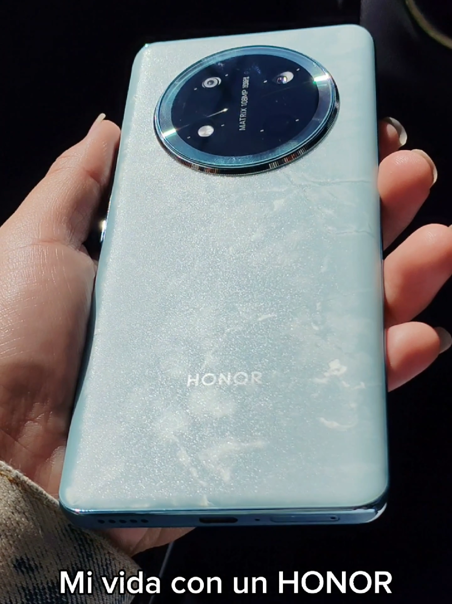 Mi vida cambio cuando llegaste a mi vida 🤩 ¿Quién más ya compro su HONOR Magic7 Lite?  los leo 🫶📝 #honor #magic #7777 #magicos #latam #magician #viral_video #mexico #save #tendencia 