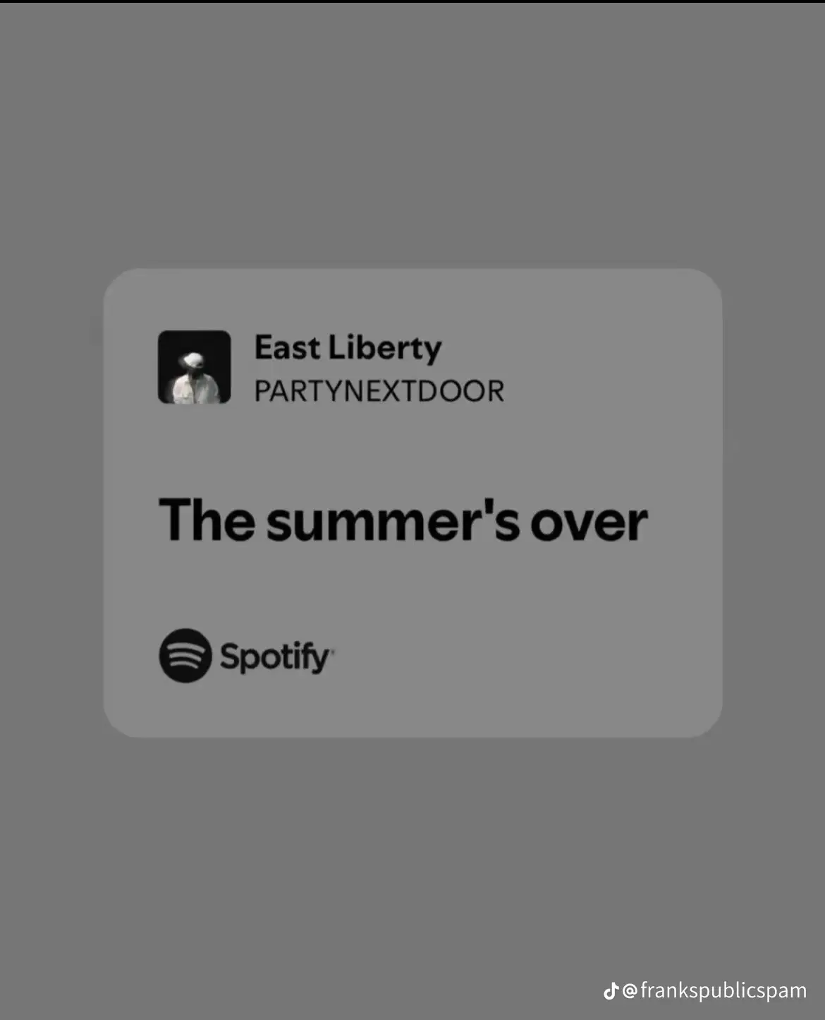 ignore how the tan on my stomach only goes half way x