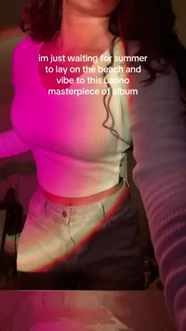 dc: @bellissa #badbunny #dancer #Summer #relatable 