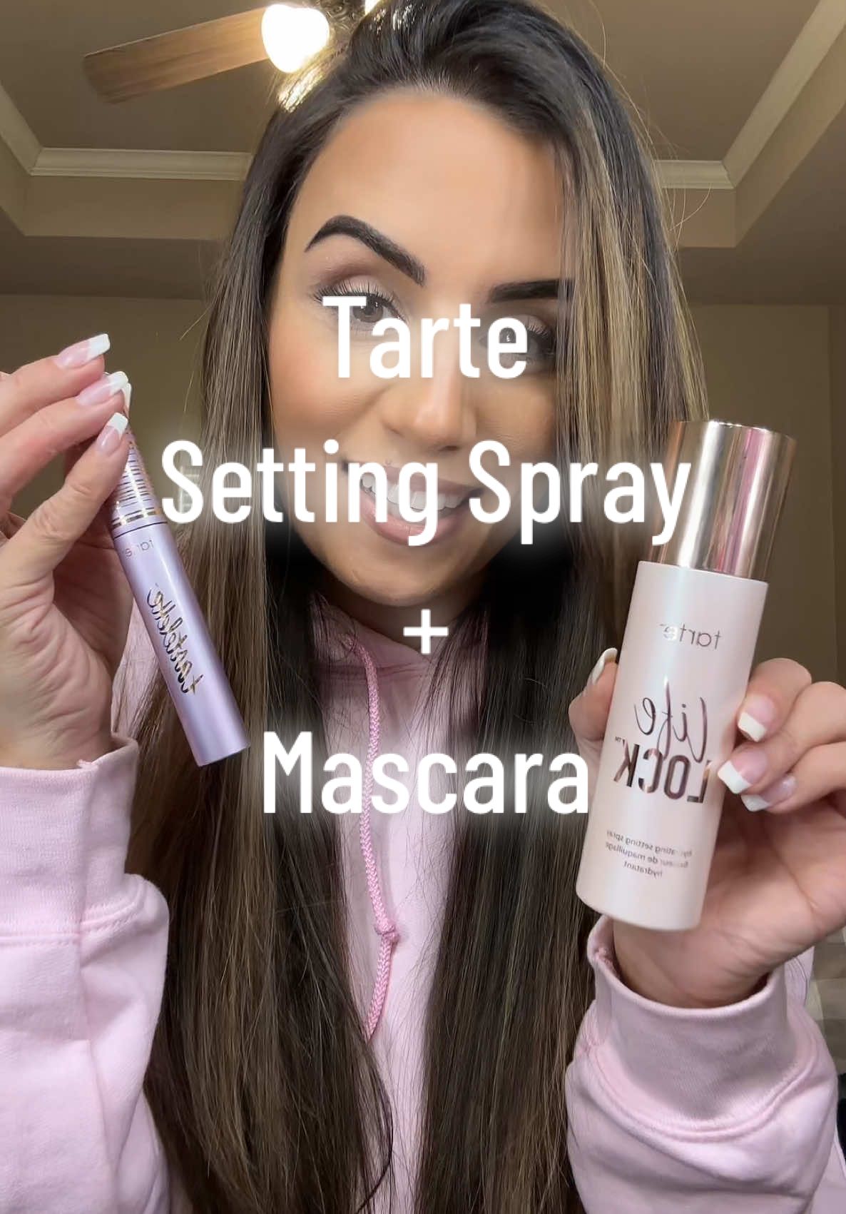I can’t use powder because my skin is so dry and I will crease but this spray not only sets everything for 16 hours but hydrates your skin AND doesn’t cause creasing!!! @tarte cosmetics #tartecosmetics #tartebundle #tartesettingspray #settingspray #hydratingskincare #tiktokshoploveatfirstfind #tiktokshopjumpstart 