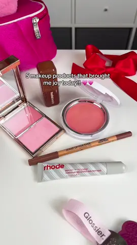 5 makeup products that brought me joy today!! ✨💗🤎 All things Beauty! 💞 @Patrick Ta Beauty @Huda Beauty @makeupbymario @rhode skin @makeupforever  #makeup #makeuplover #relatable #beauty #sephora #blush #lipglosses #makeuptiktok #patricktabeauty #hudabeauty #makeupbymario #rhode #makeupforever 