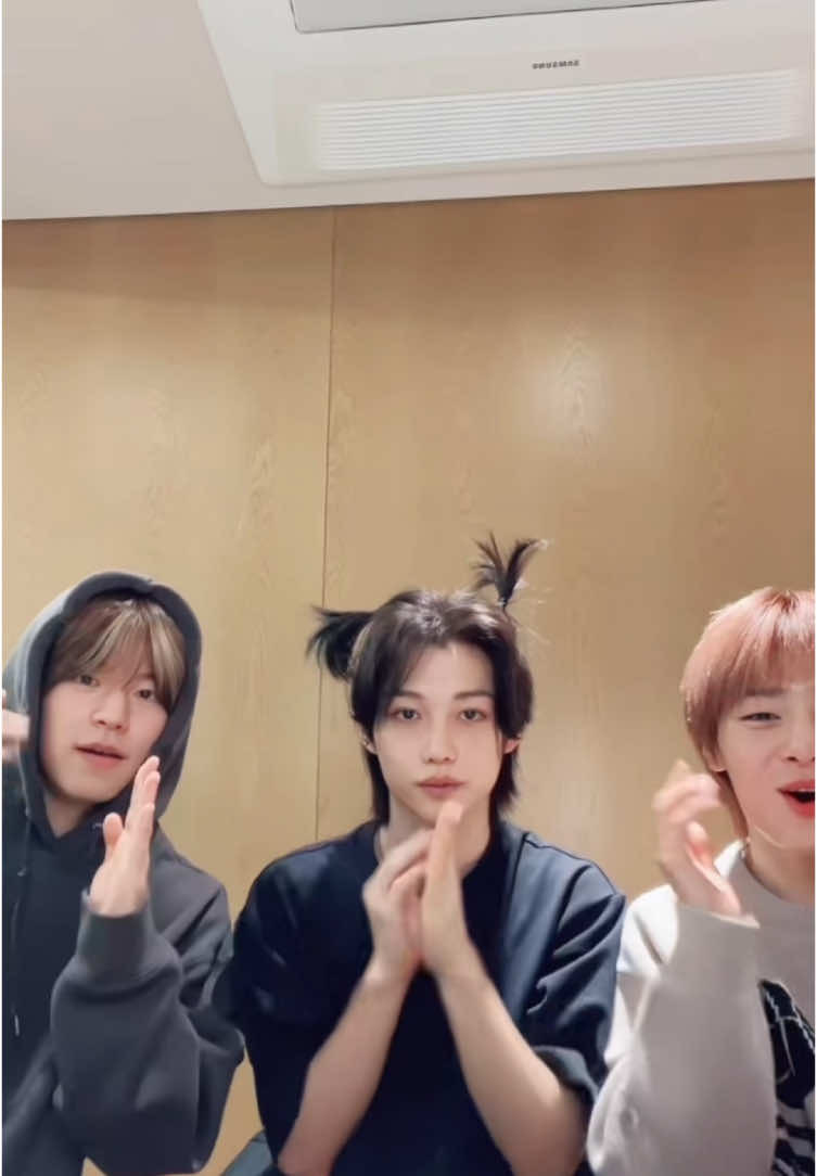 Felix💗💗 felix tiktok core next? 필릭스 #felix #felixskz #felixstraykids #스트레이키즈 #straykids #yongbok #yongbokie #felixsmile #cutefelix #StrayKidsFelix #felixfreckles #skzfelix #danceracha #dominateworldtour