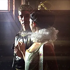 The moment their eyes met, Anne Boleyn and Henry were in love #thetudors #tudortok #thetudorsedit #thetudors #thetudorsseries #anneboleyn #anneboleynedit #henryviii #queenofengland #tudor #History #sixwives #tudors #tudordynasty #pleaseblowup #viral #fyp #ae #aftereffects #dontletthisflop #chicago  Ib to the talented @lorena 