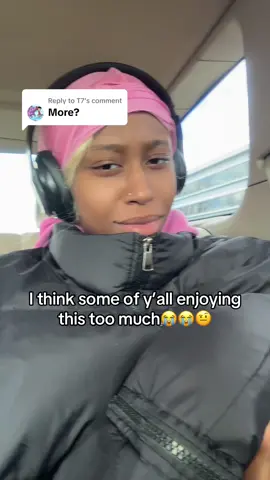 Replying to @T7 it’s giving yall got a fetish😂😂 #fyp #bellybutton #lmao #viralvideo #pause 