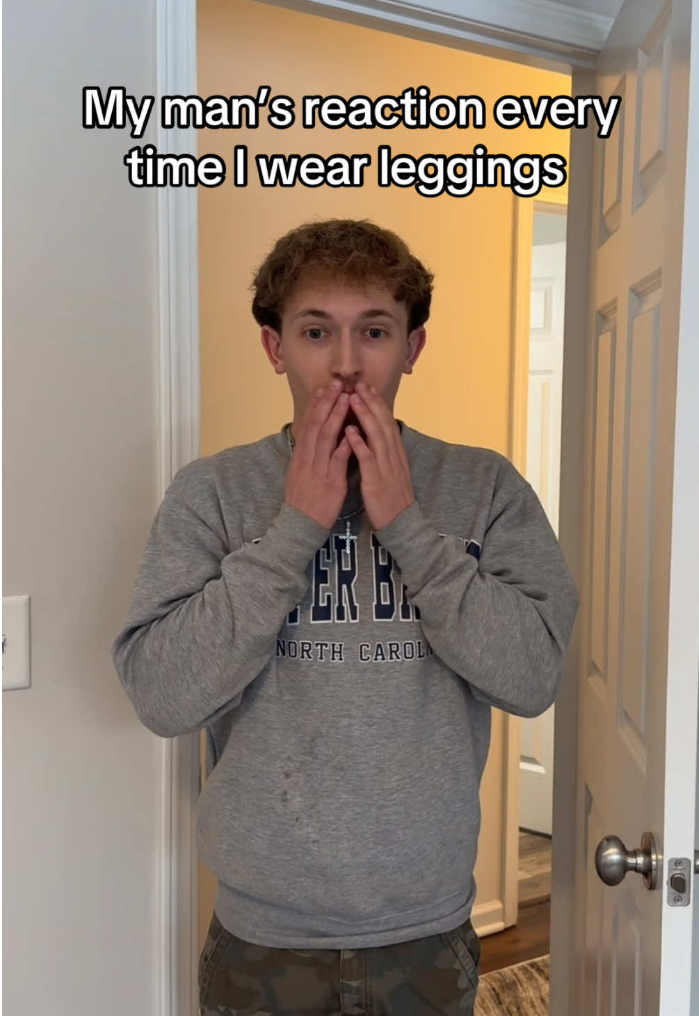 Who wouldn’t like it? 😏 @Luke&Alexis #couples #relatable #leggings #couplecontent 